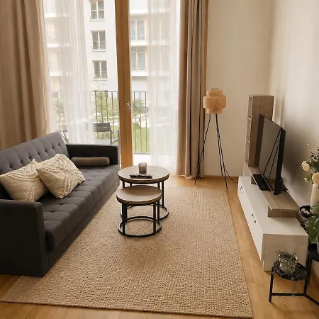 Apartamento Spacious Andel With 2 Bathrooms Near Metro